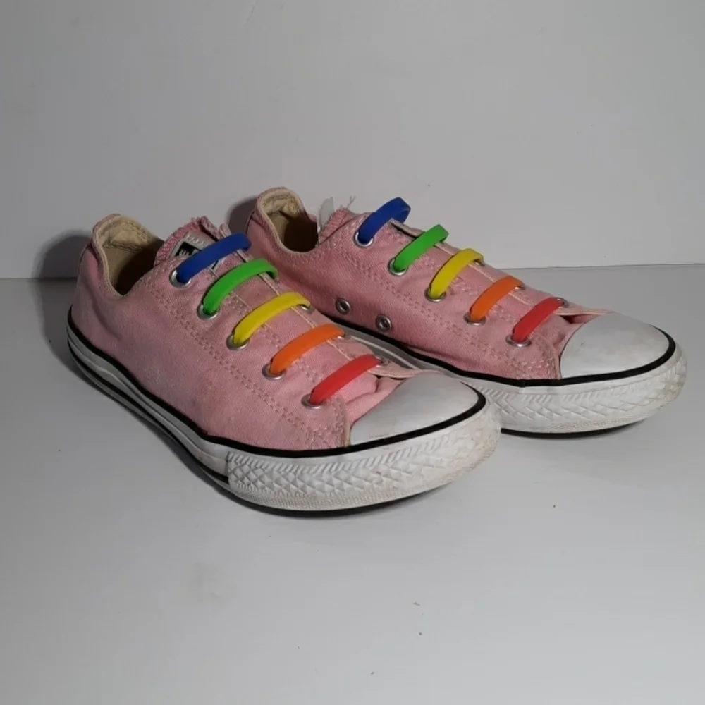 Girls pink Converse All Star low tops